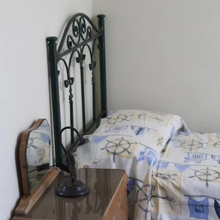 Siracusa Tribe House *