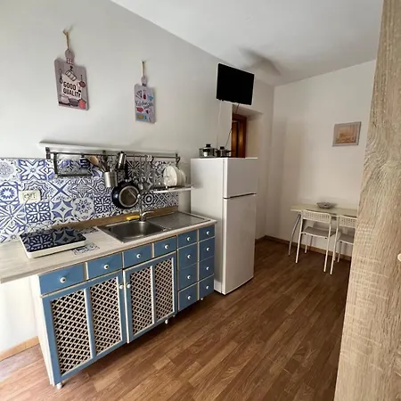 Siracusa Tribe House * Syracuse